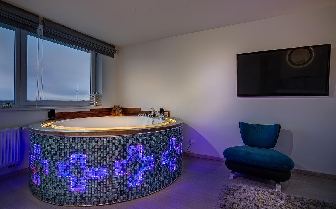 June Street Spa Apartments Wilno Zewnętrze zdjęcie